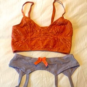 Bralette & Garter Belt Set
